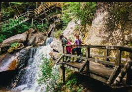 Lost River Gorge And Boulder Caves