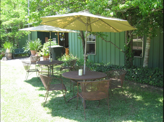 Woodsy Hollow Campground