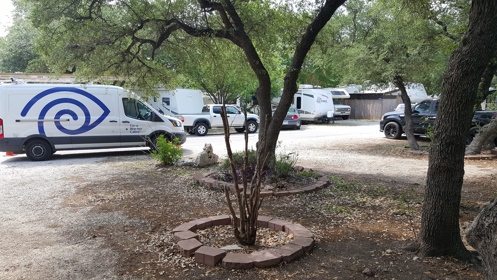 Lake Travis Inn and RV Park