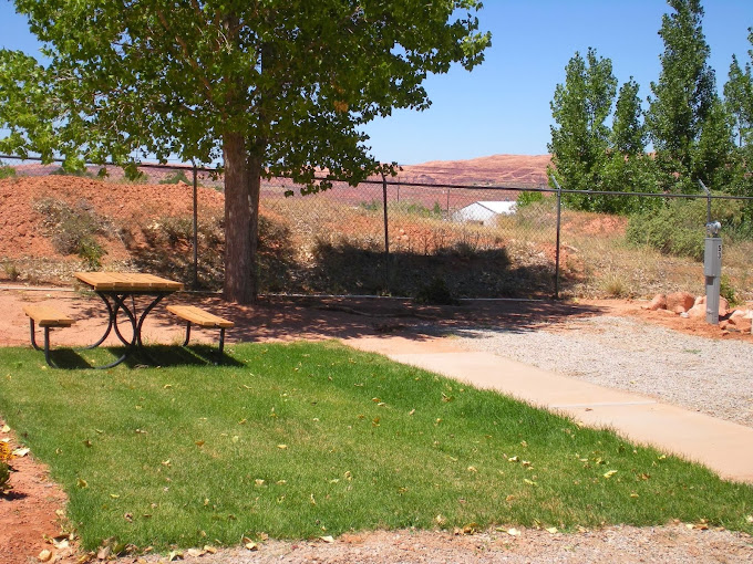 Spanish Trail RV Park & Campground