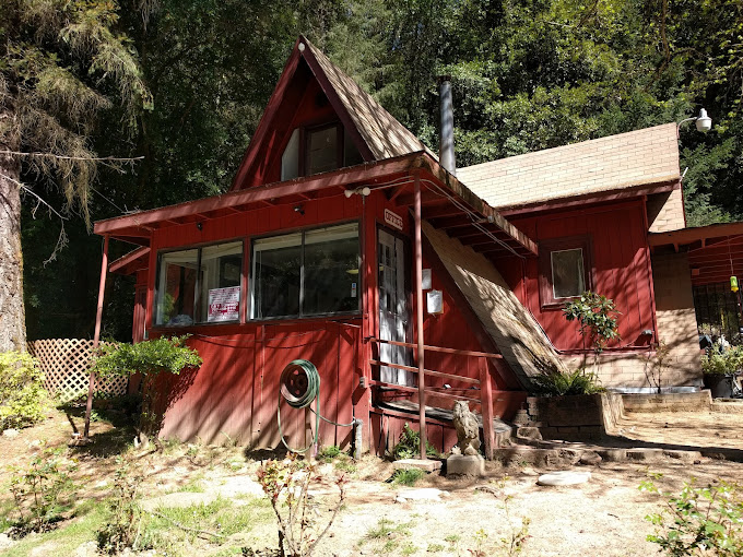 Creekside Cabins and RV Resort