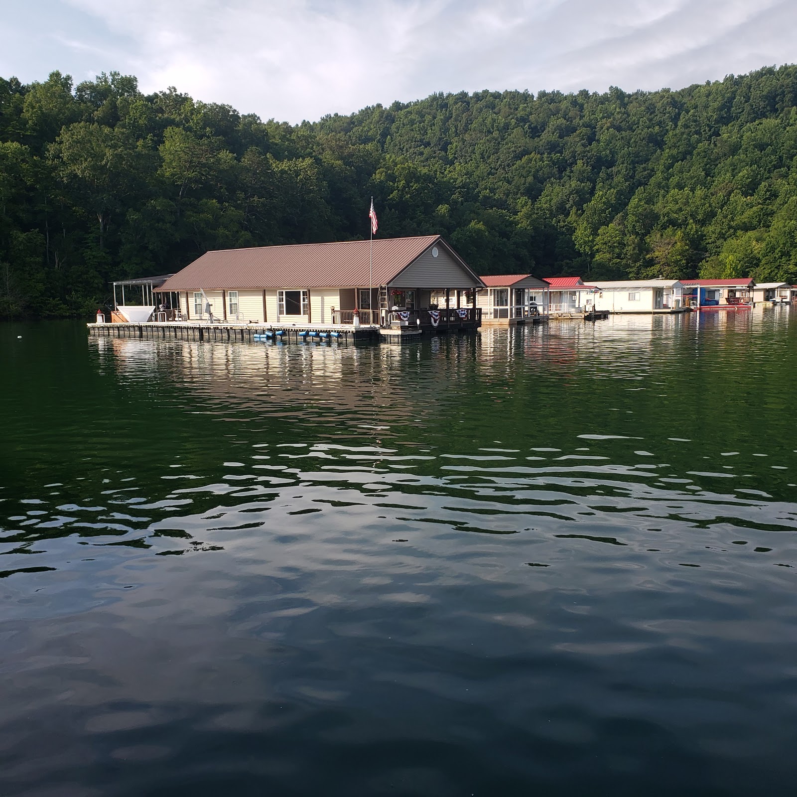 Powell Valley Resort