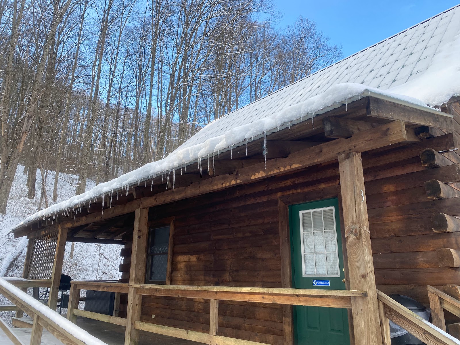 Hillbilly Haven Log Cabin Rentals