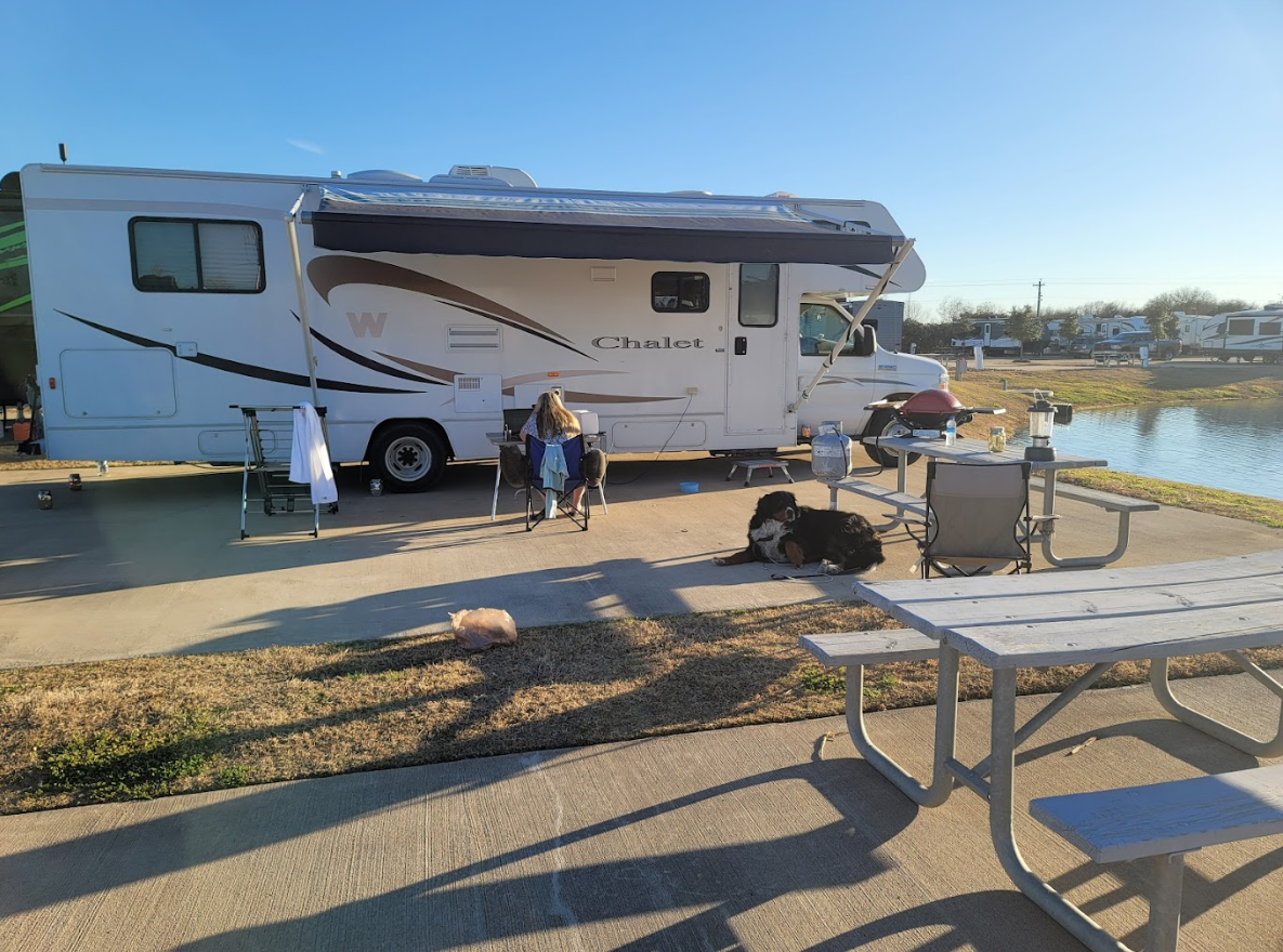 Highway 6 RV Resort