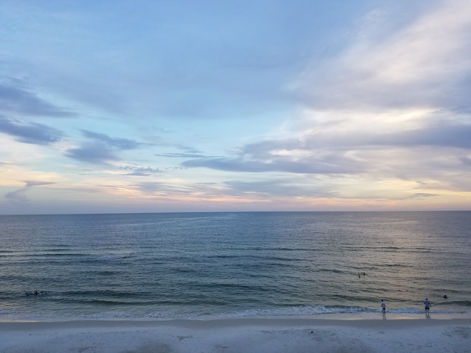 El Governor Beach Resort & RV Park