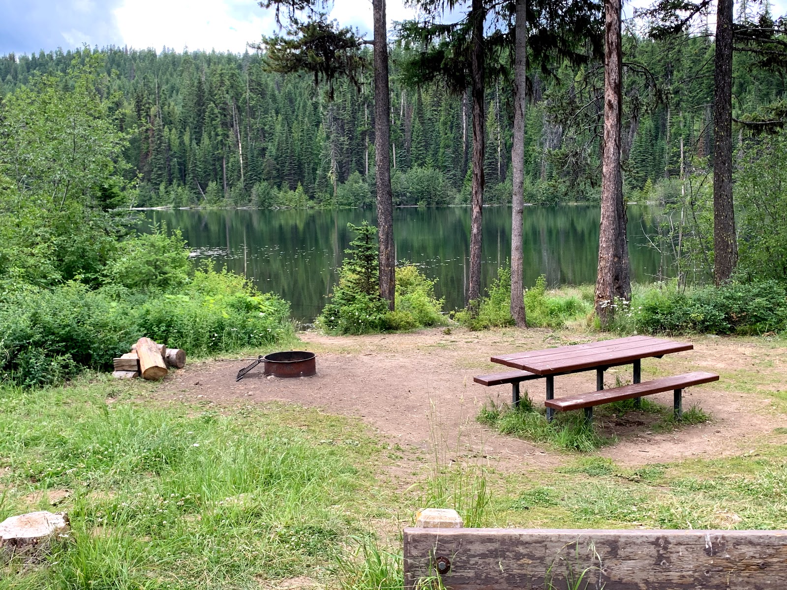 Davis Lake Campground