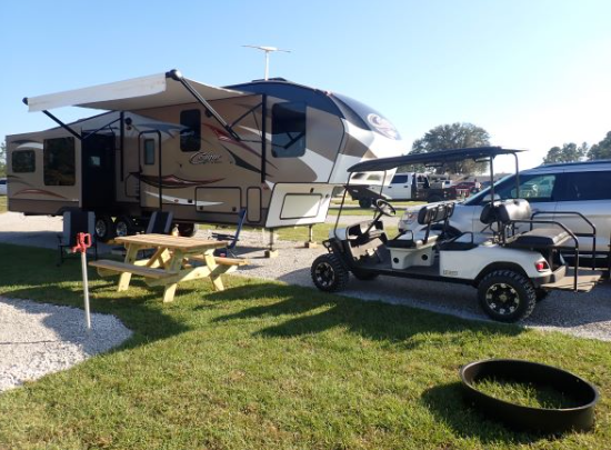 Holmes Creek Camping & RV Resort