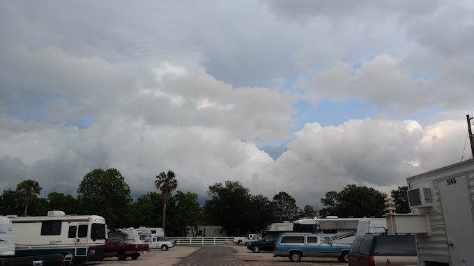 Dickinson RV Travel Park