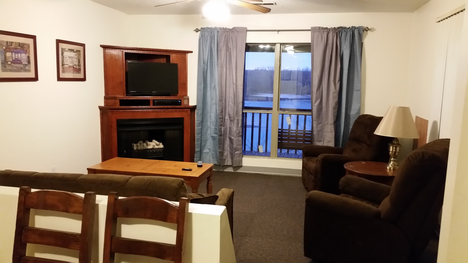 Chaonia Landing Resort & Marina