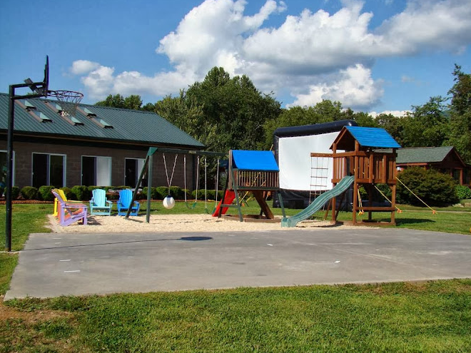 River Vista Mountain Village RV Resort