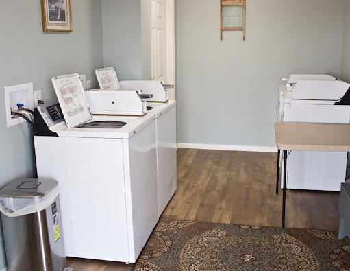 Empire Guesthouse RV Park