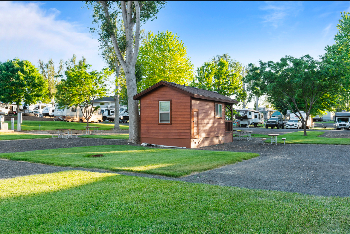 OSullivan Sportsman Resort