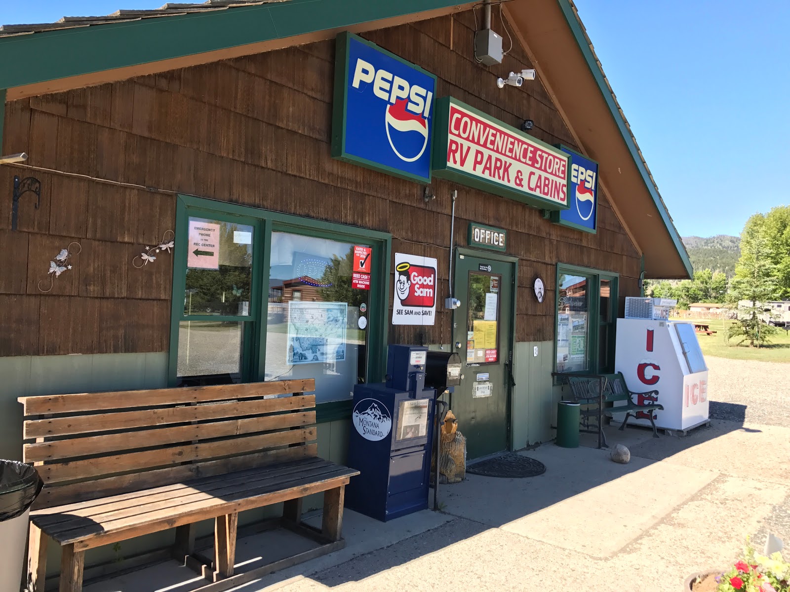 FAIRMONT RV PARK/COUNTRY STORE