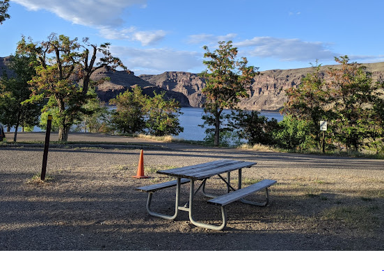 Indian Creek - Lake Owyhee State Park