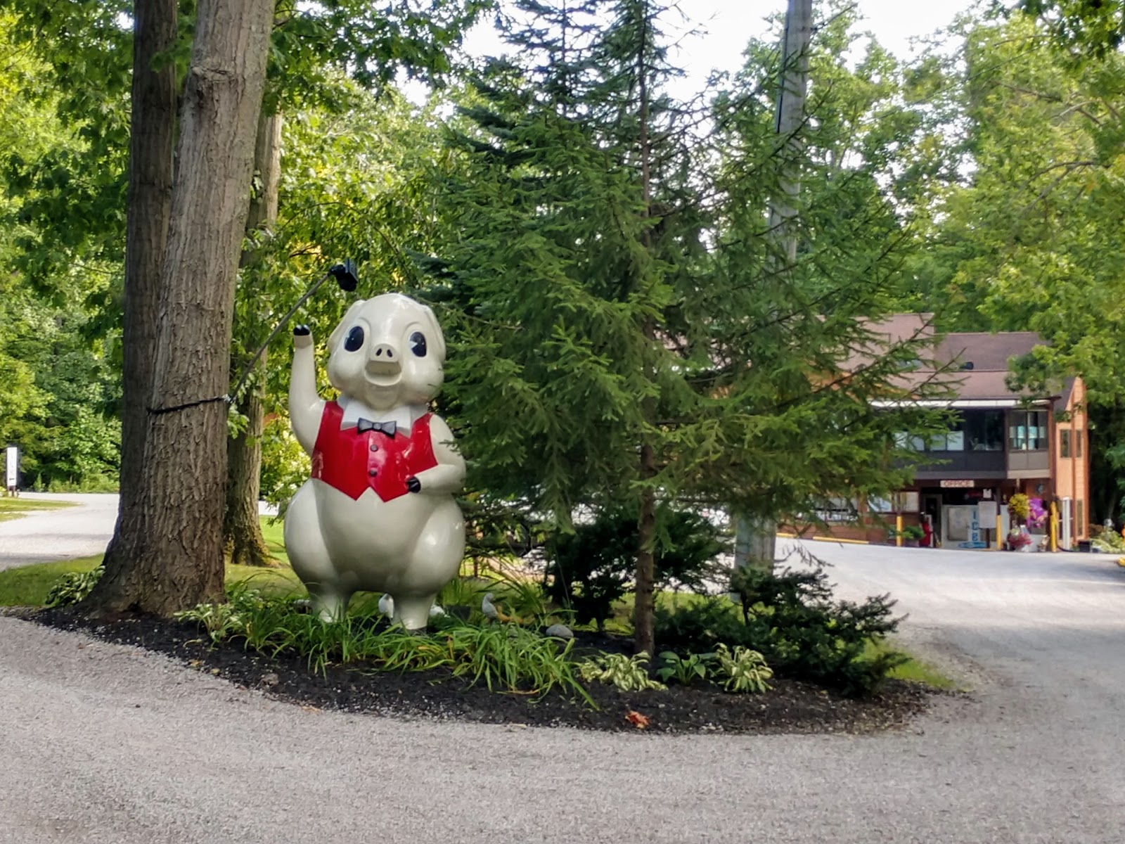 Kenisees Grand River Camp and Canoe