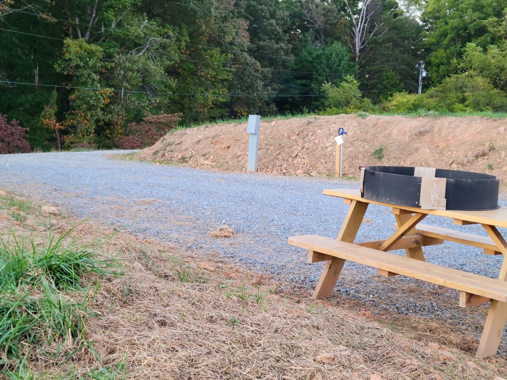Rolling Meadows Family Campground