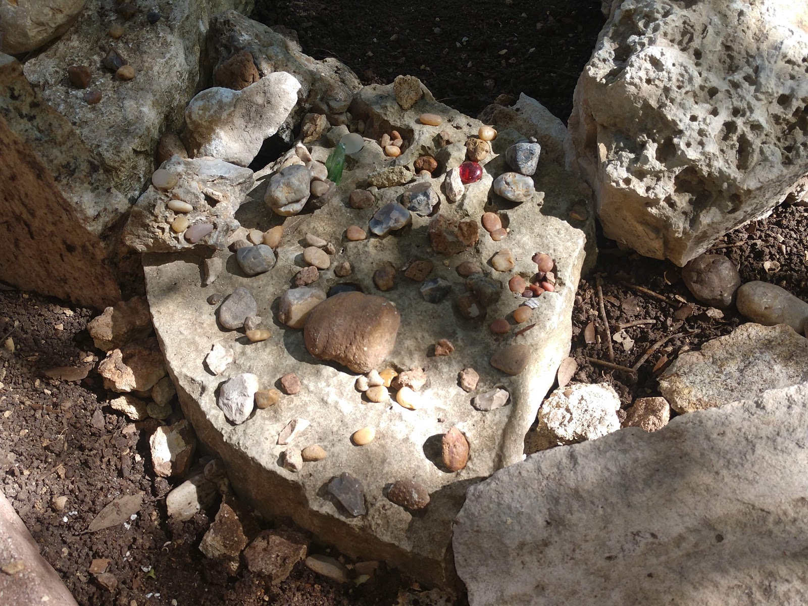 Lake Travis Inn and RV Park