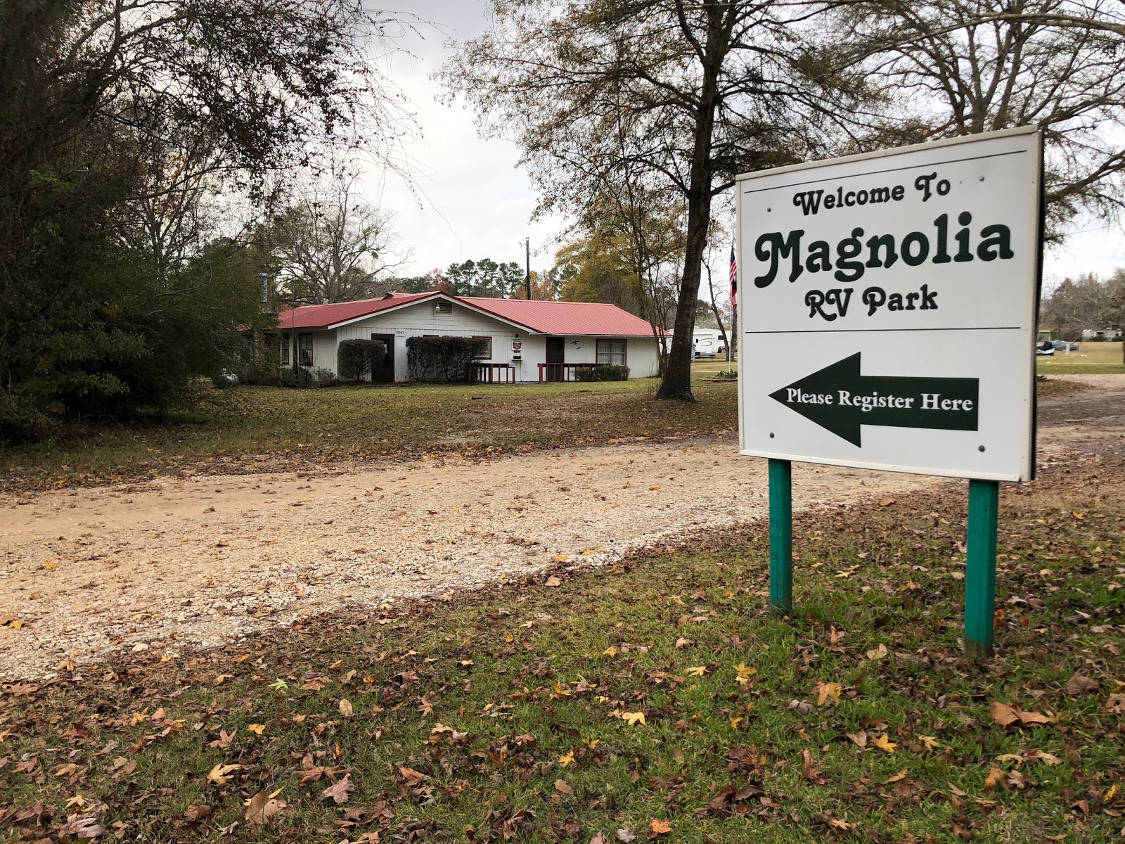 Magnolia Lake RV Park
