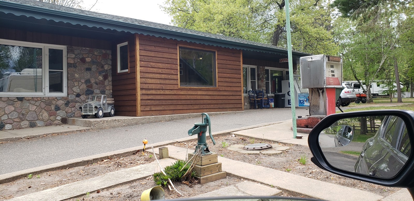 Fritz's Resort and Trailer Park