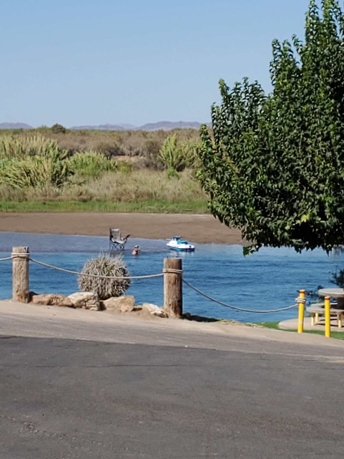 Hidden Beaches River Resort