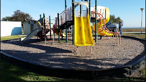 Lighthouse Beach and Bird Sanctuary RV Park