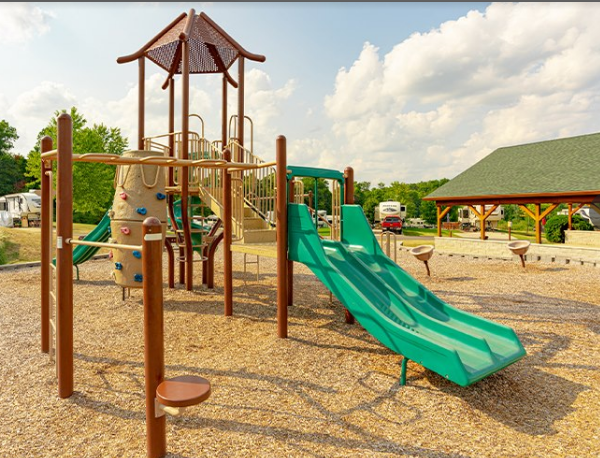 Sun Retreats Gun Lake