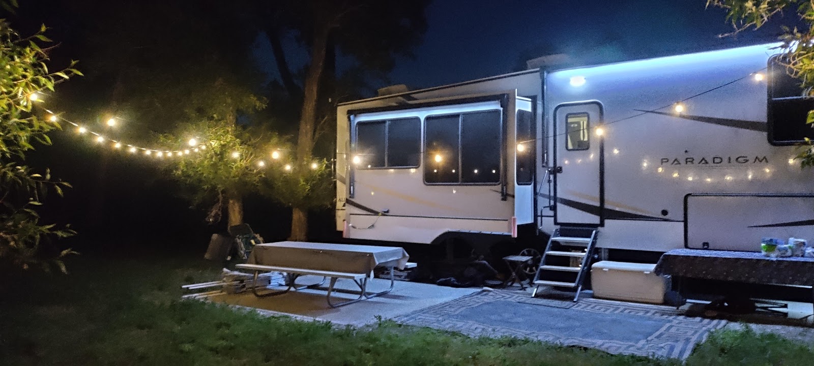 Yellowstone Lakeside RV Park and Campground