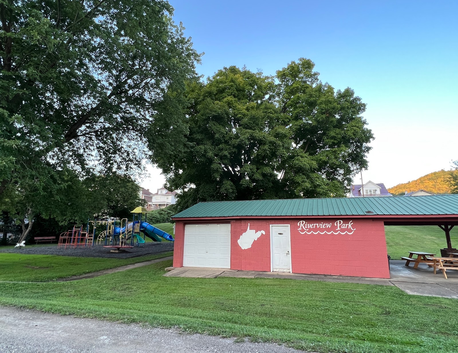 Mcmechan Riverside RV Park