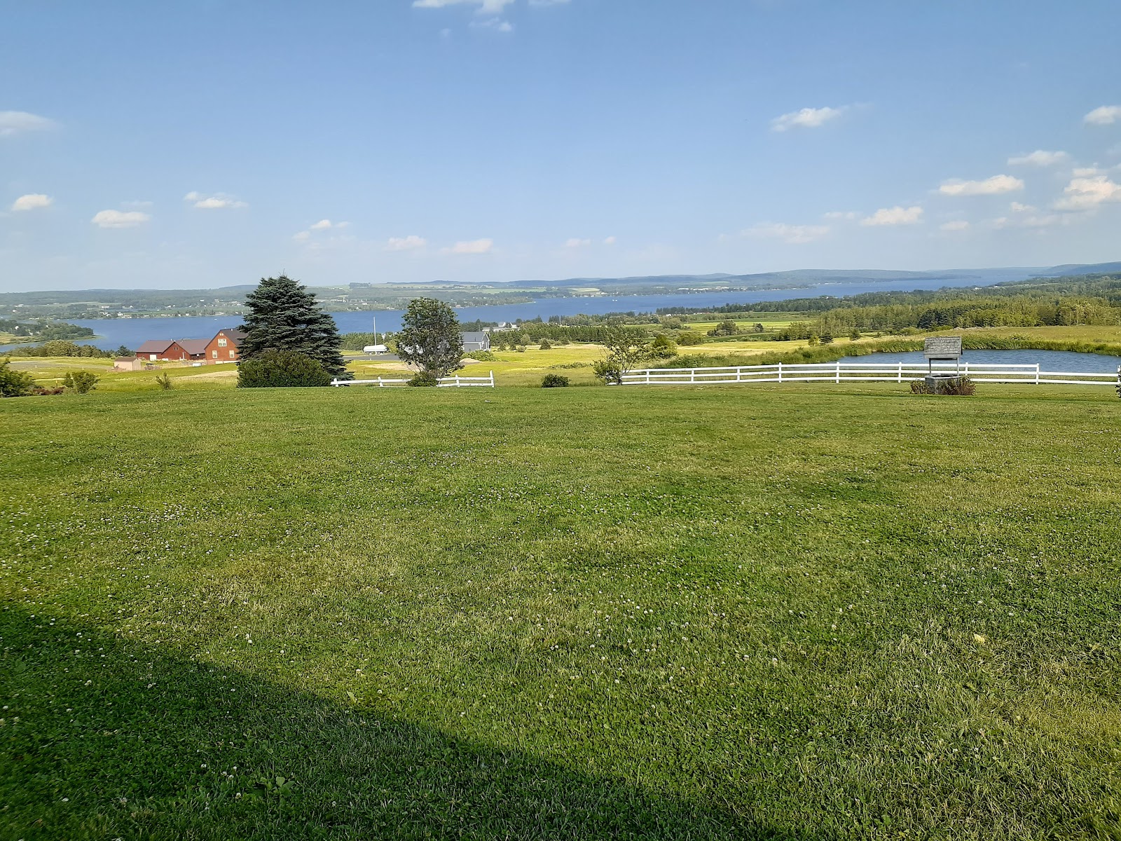 Lakeview Restaurant Camping Resort