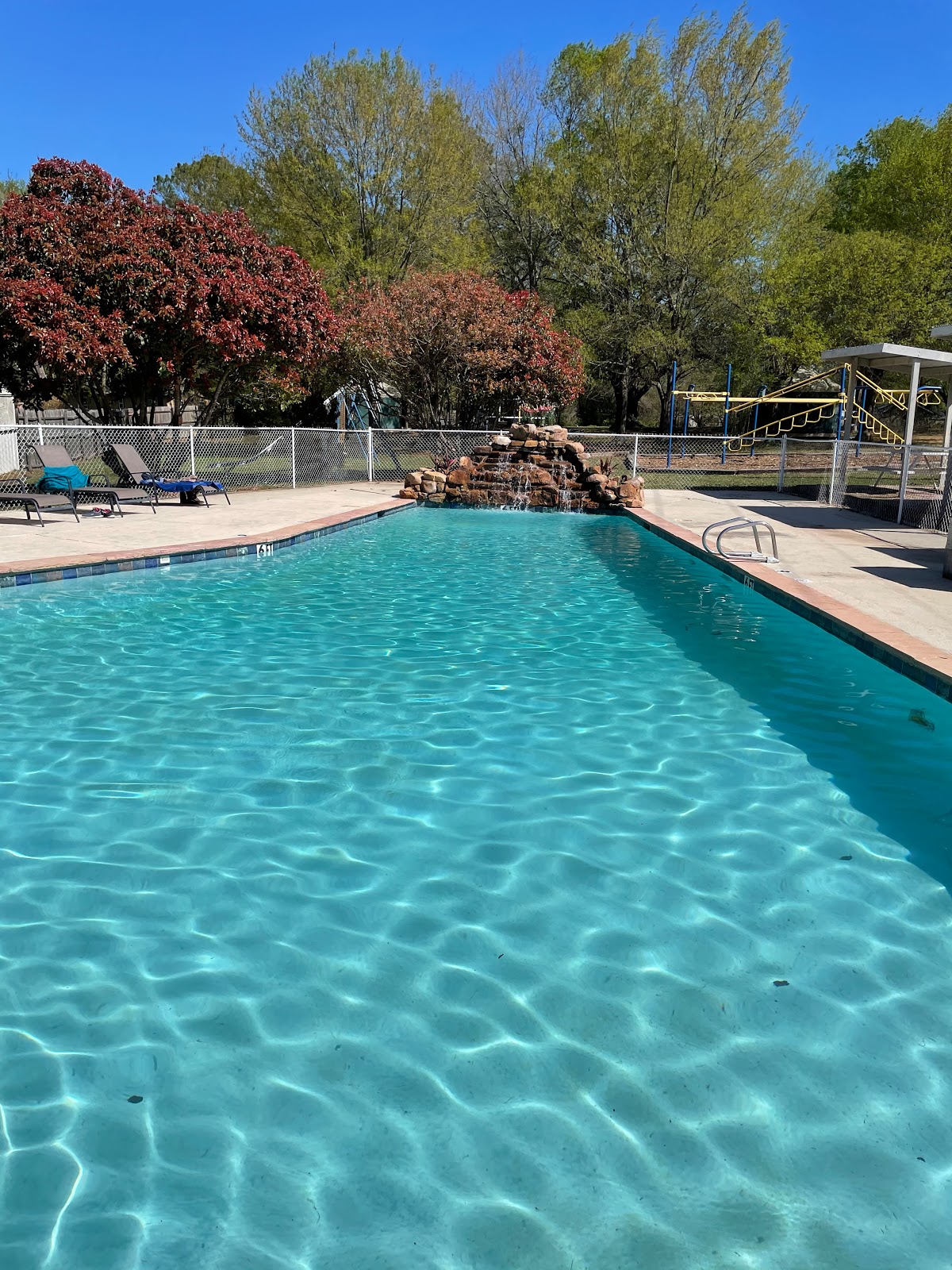 Pine Gardens RV Park at Cedar Creek Lake