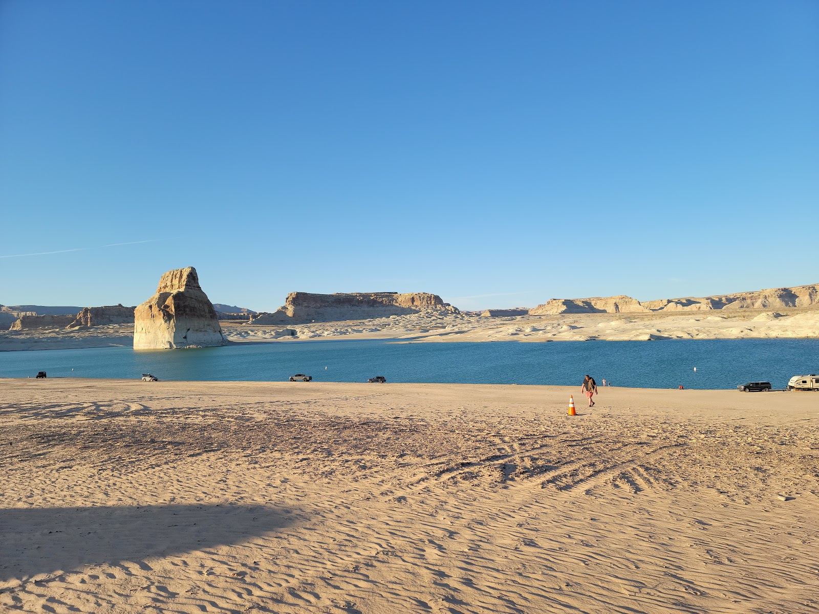 Lone Rock Beach Campground