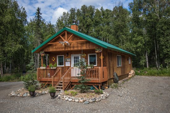 Pioneer Lodge & Campground