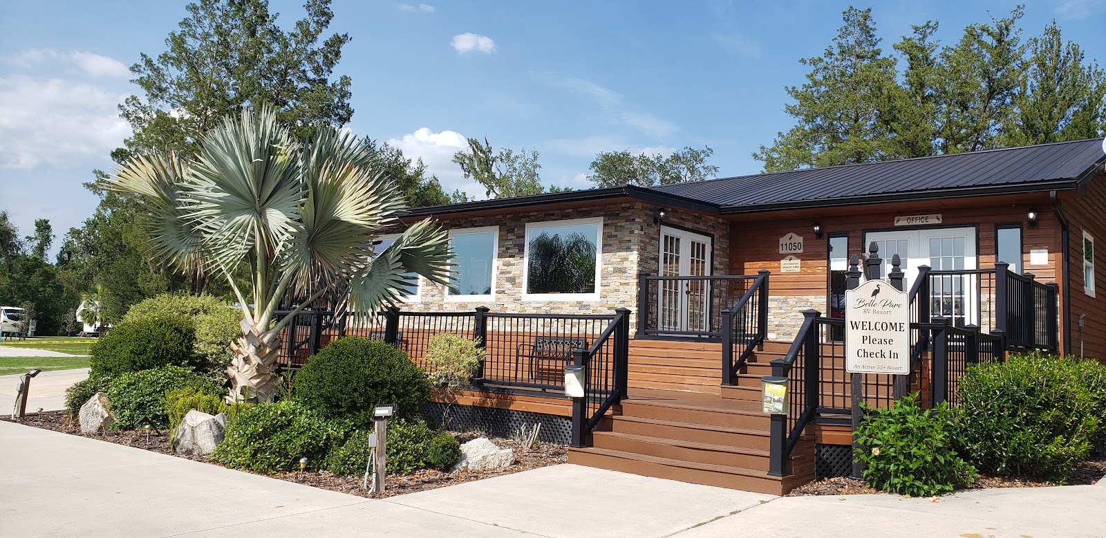 Lake Belle RV Resort