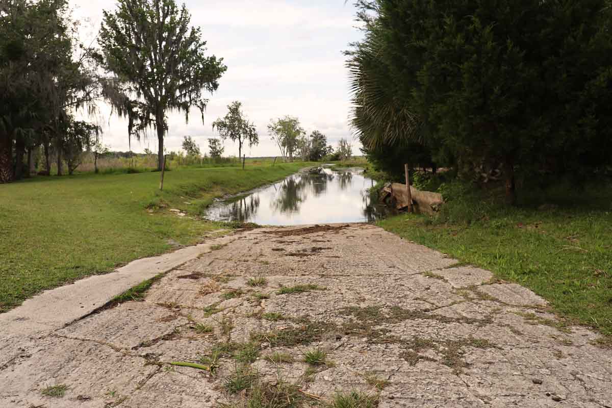Old Florida RV Resort, Citra, Florida