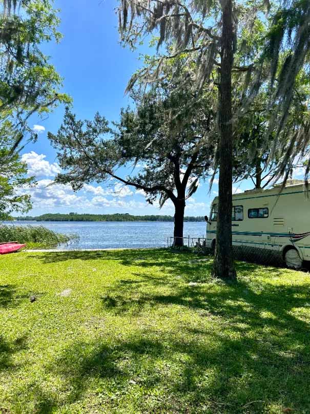 Inglis Lakeside RV Park, Inglis, Florida