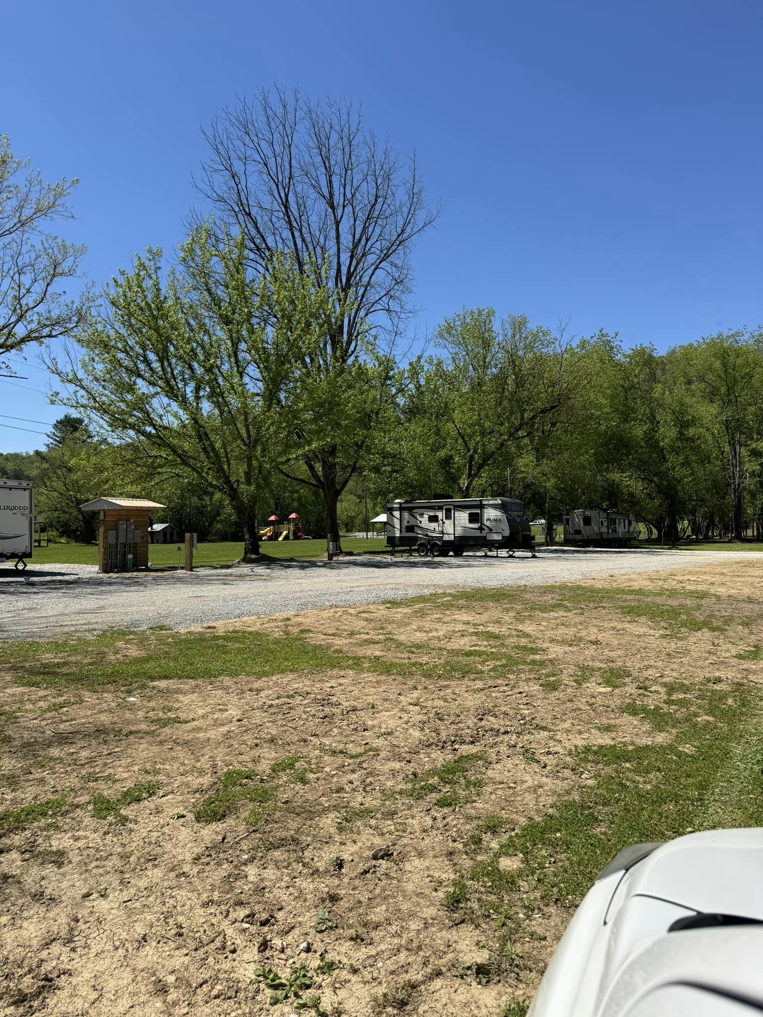 Backstreet Outdoor Adventures Campground, Oneida, Kentucky