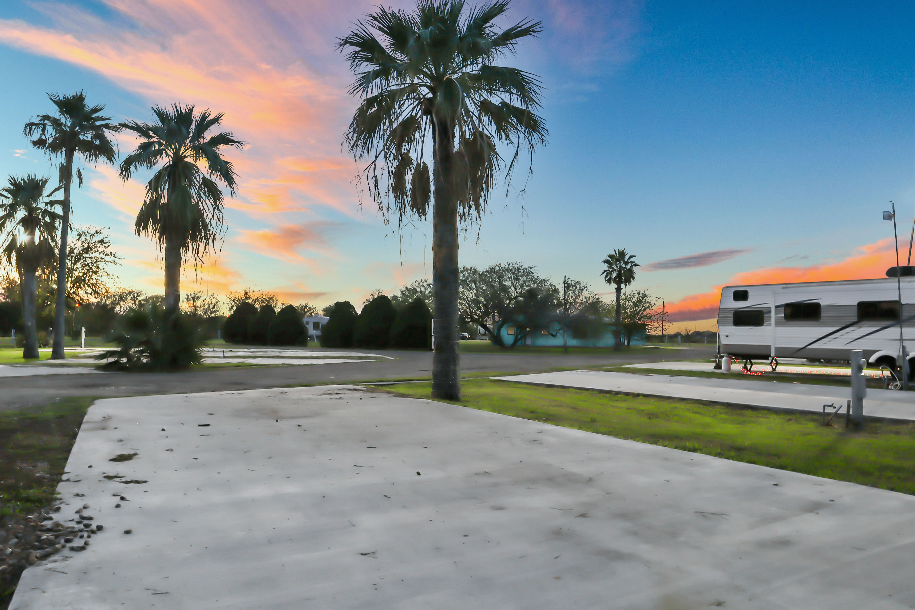 Mathis Motor Inn & RV Park, Mathis, Texas