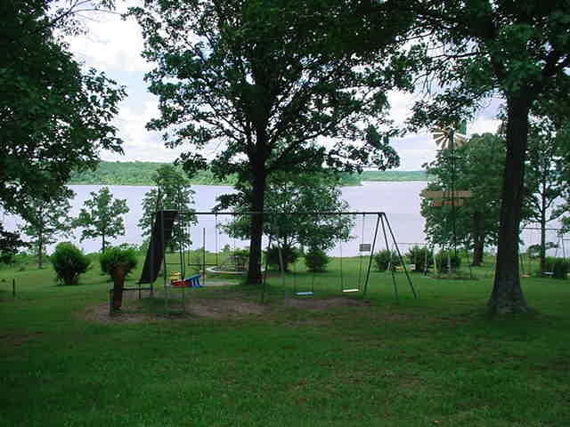 Pomme de Terre Resort, Wheatland, Missouri