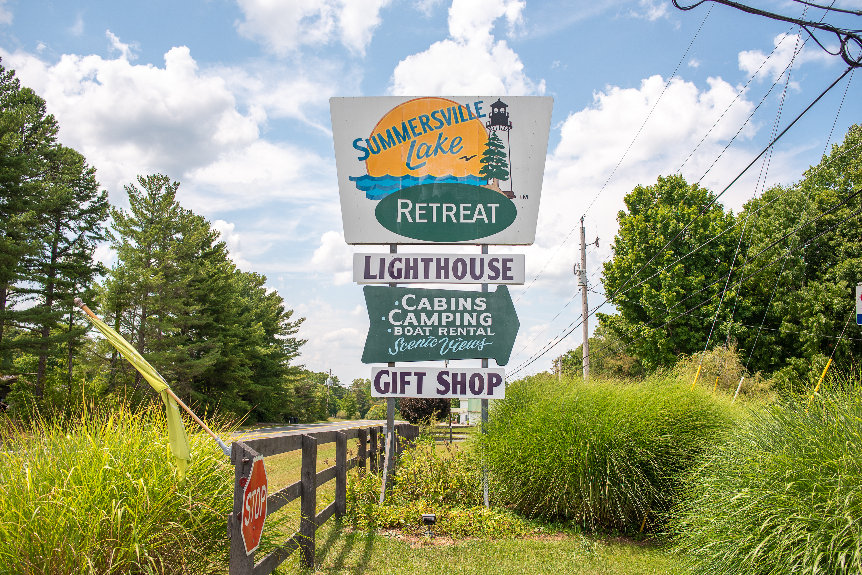 Summerville Lake Retreat & Lighthouse, Mount Nebo, West Viginia