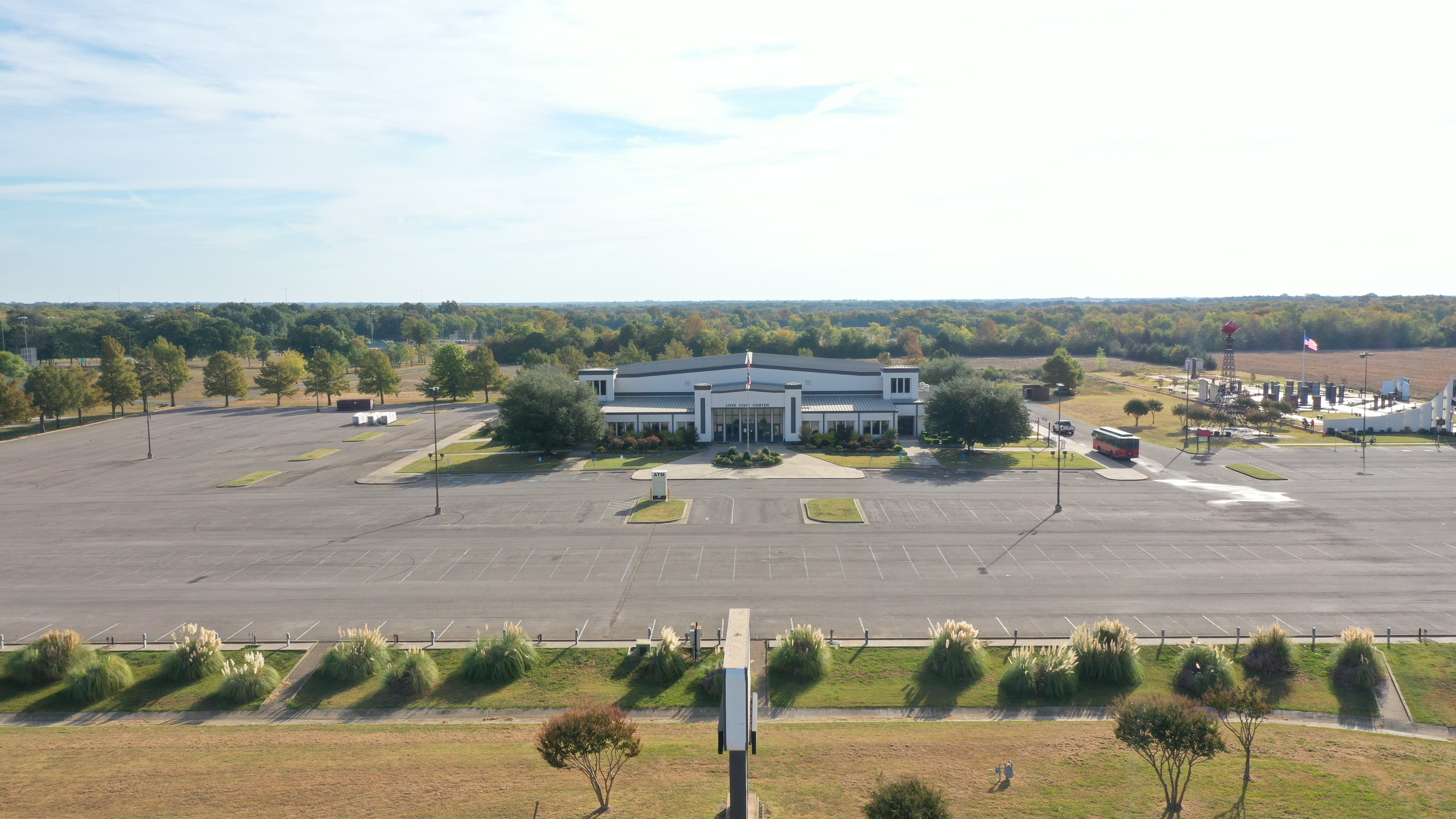 Love Civic Center, Paris, Texas