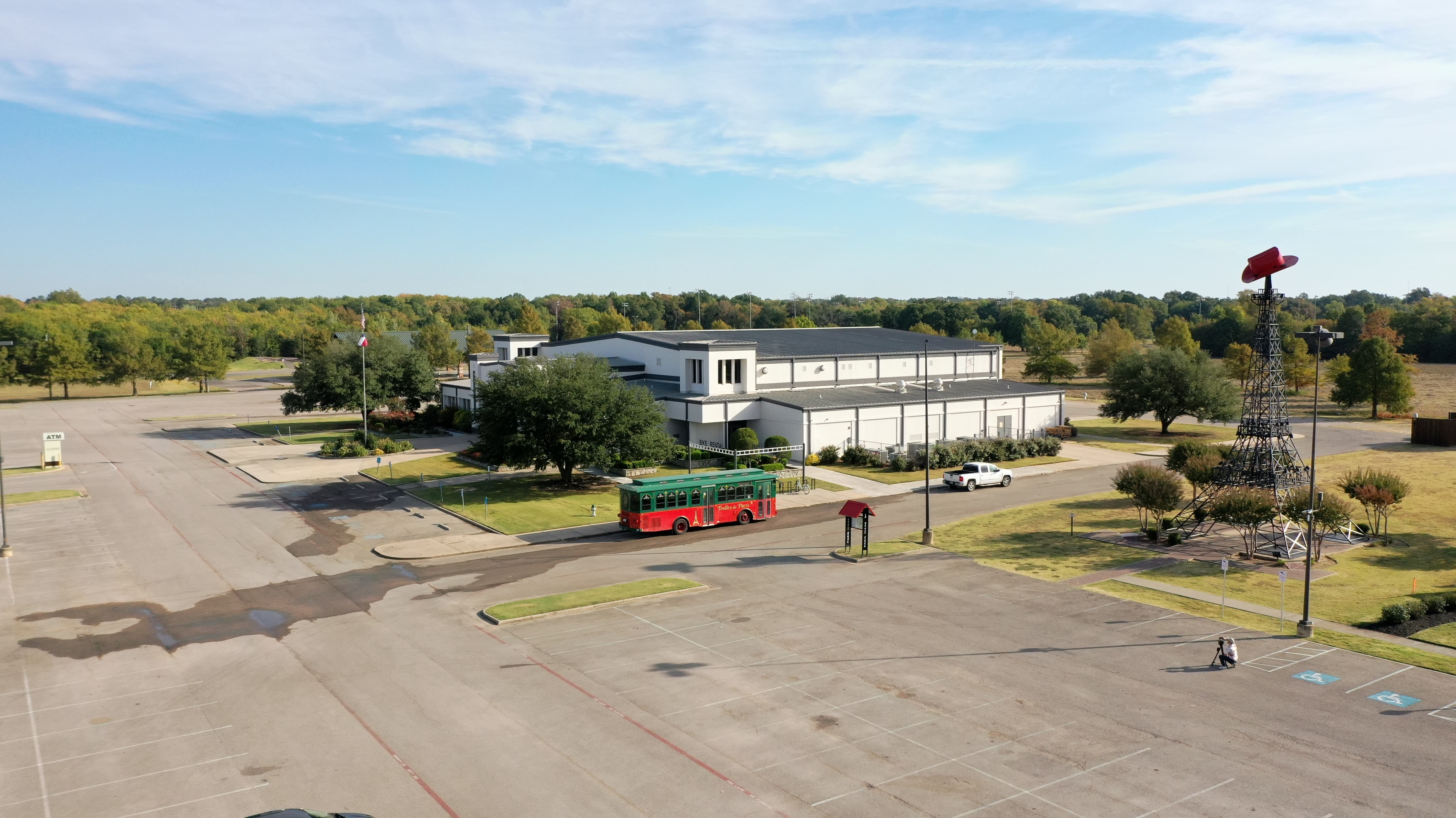 Love Civic Center, Paris, Texas