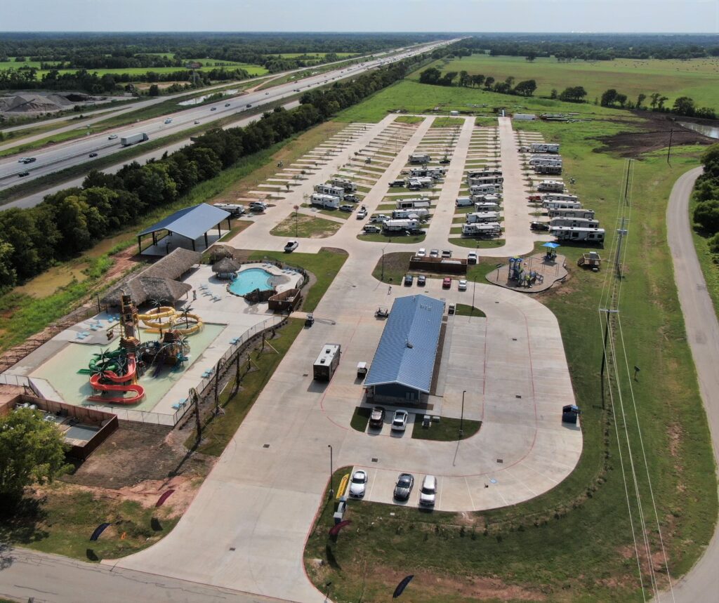 Summer Breeze RV Resort - Brookshire