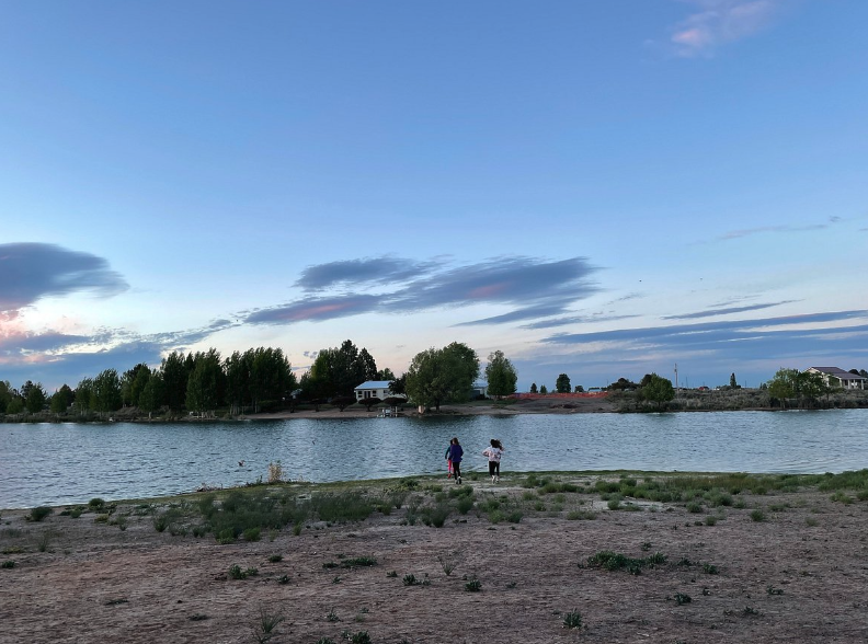 Lakeside Motel & RV Park