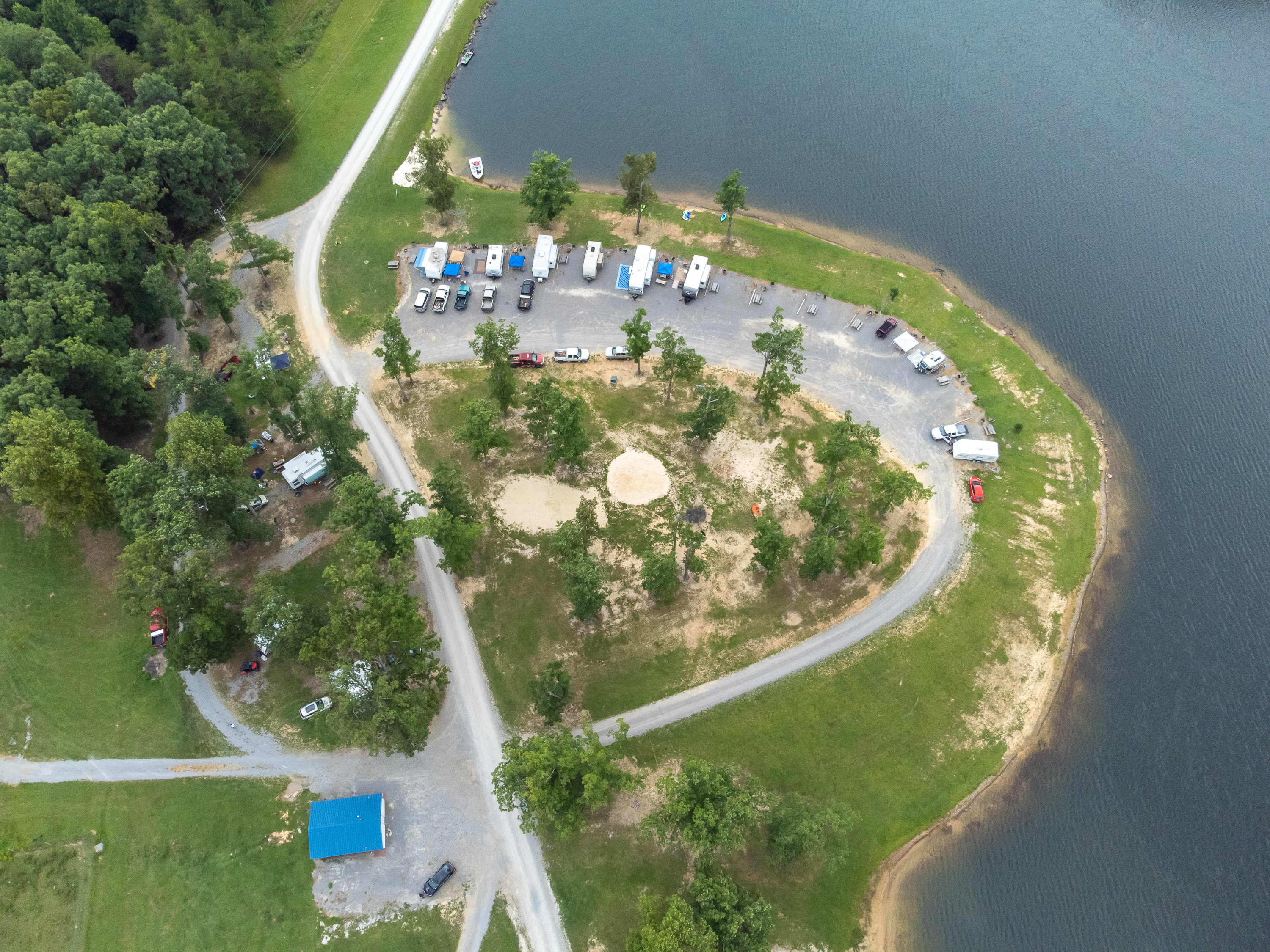 Holpps Pine Ridge Lake Campground