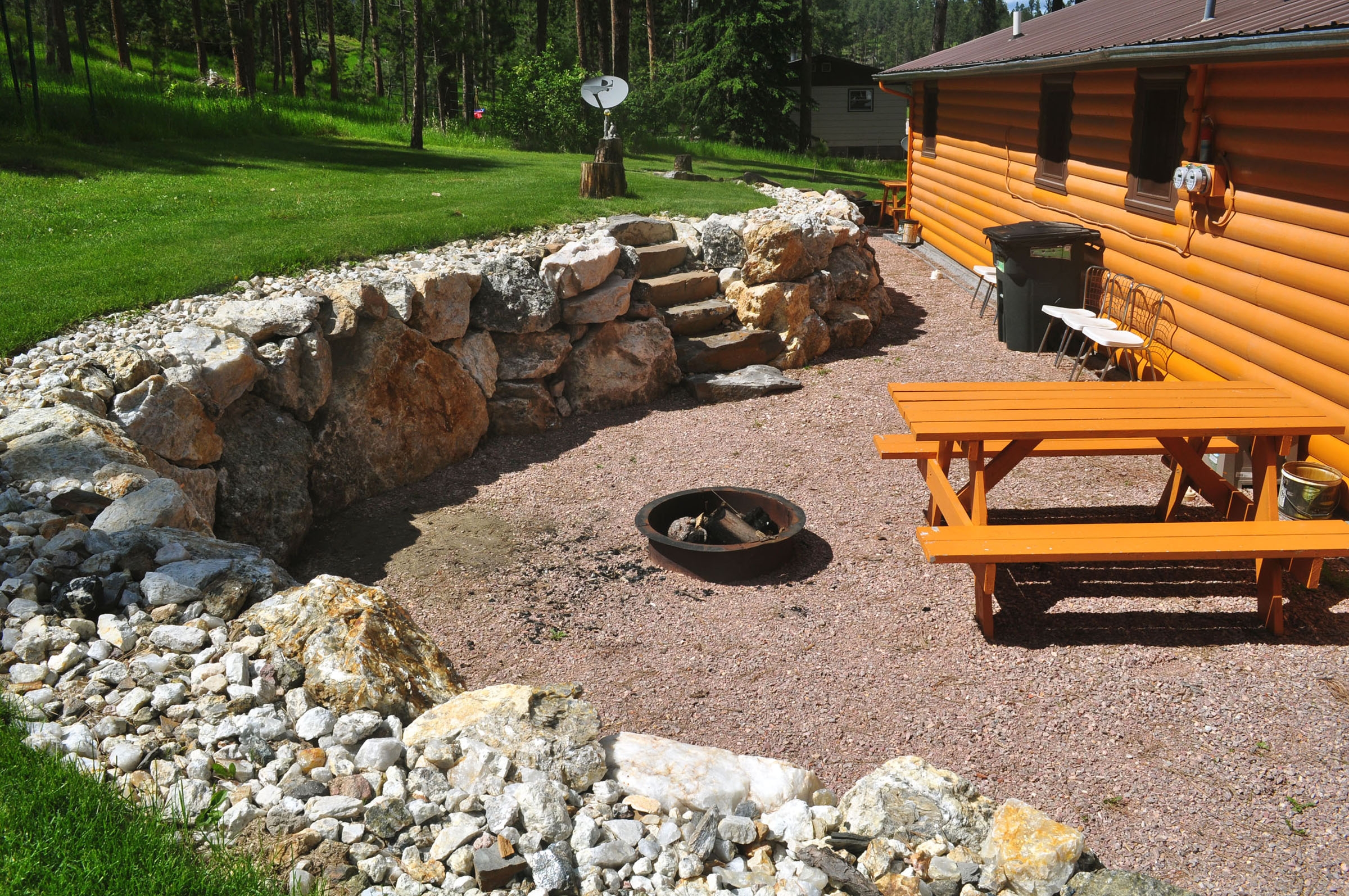 Restmore Inn, Custer, South Dakota
