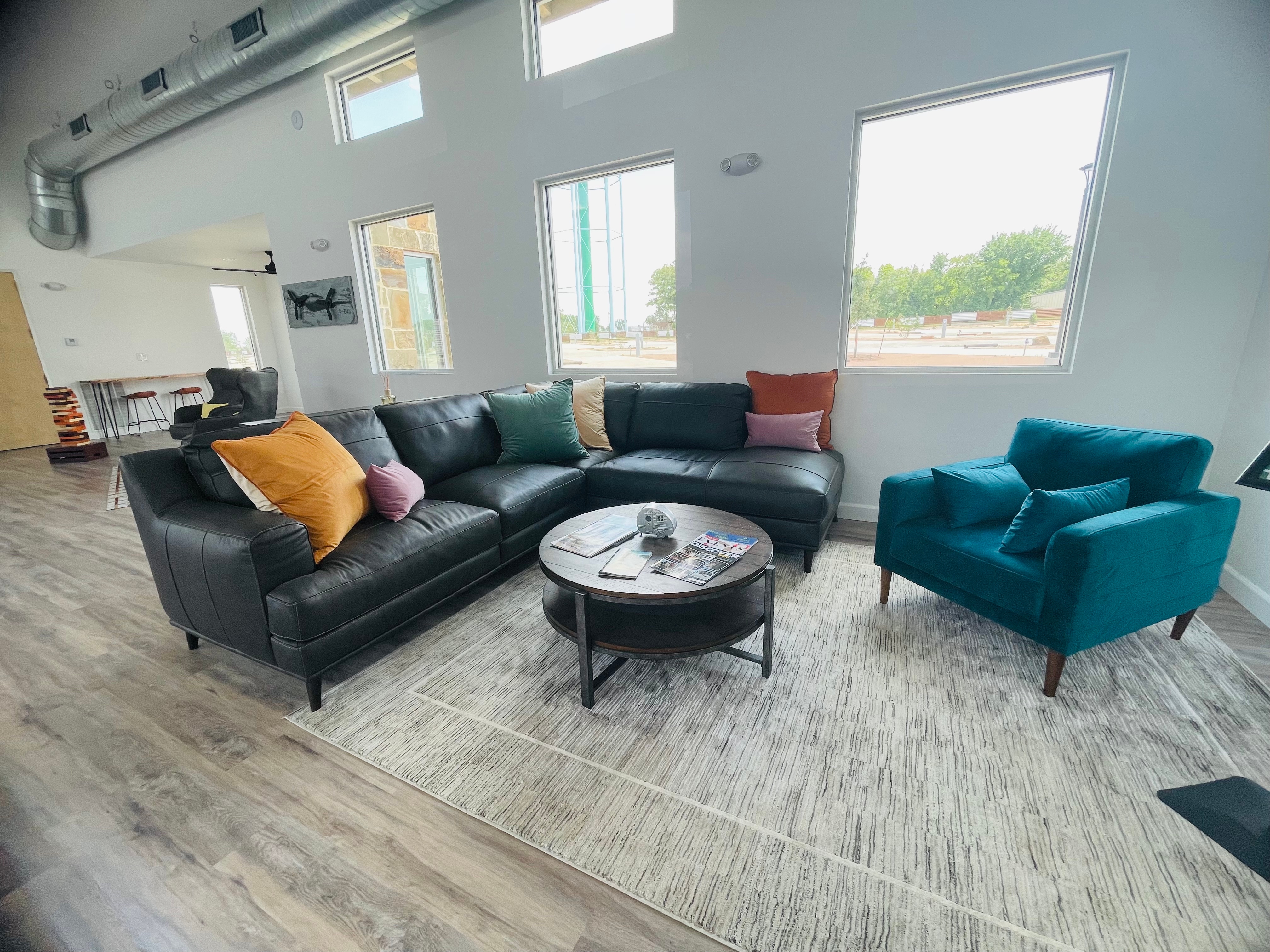 Ennis Luxury RV Resort, Ennis, Texas