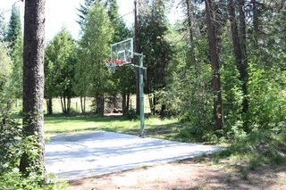 Moose Creek RV Resort and Bed & Breakfast, West Glacier, Montana