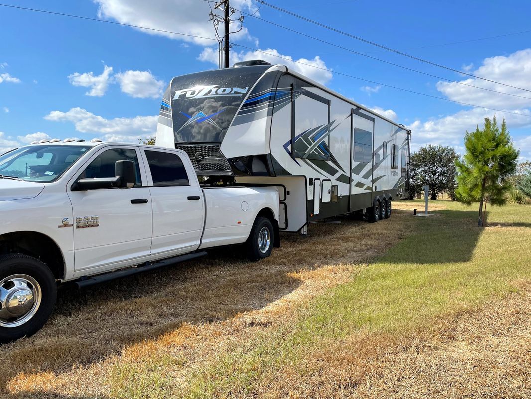 Rolling by the Dozen RV Park