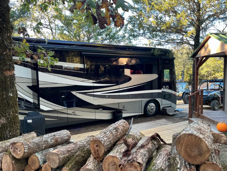 Pine Creek Hideaway Cabins & RV Resort