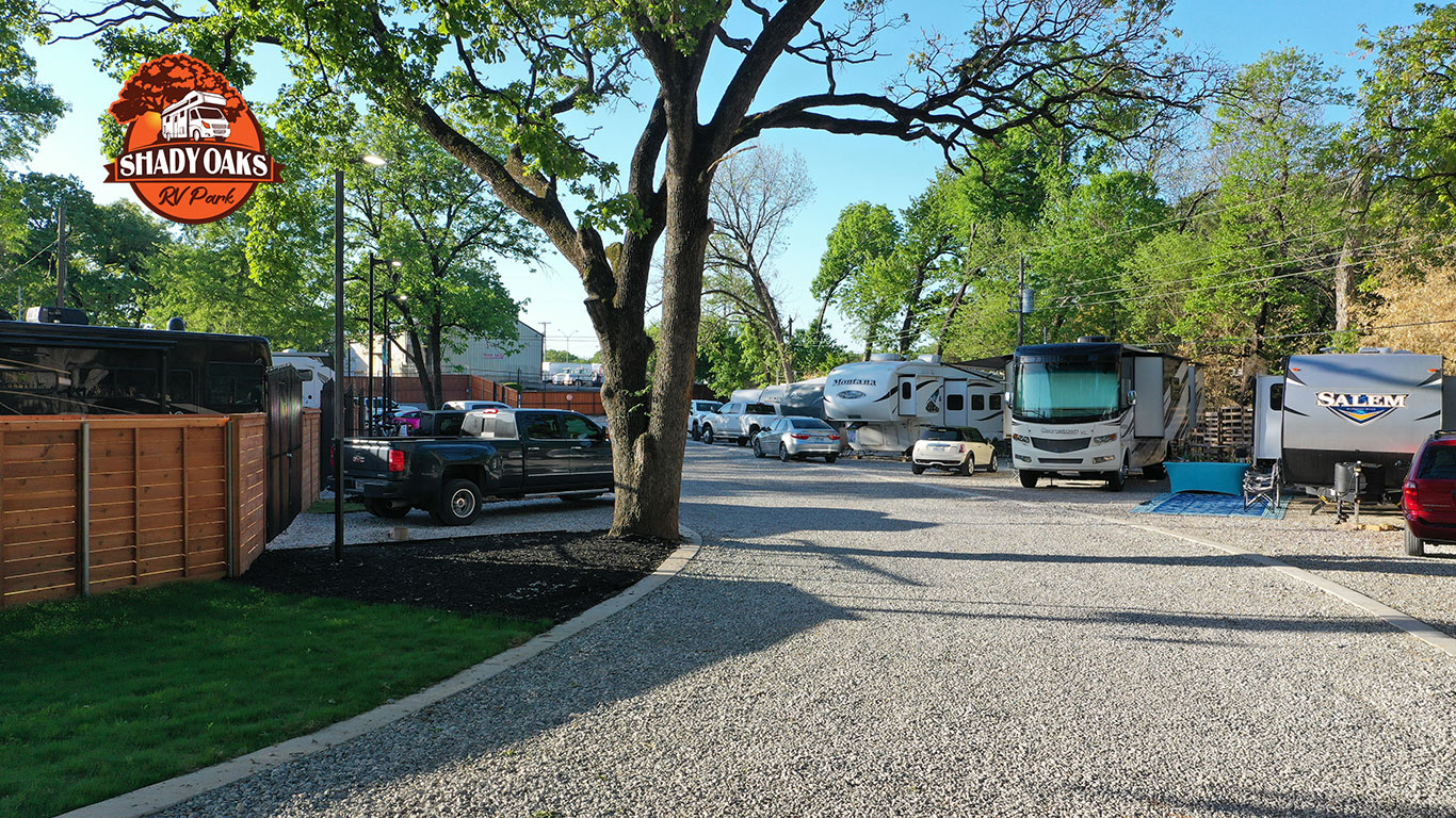 Dallas Shady Oaks RV Park
